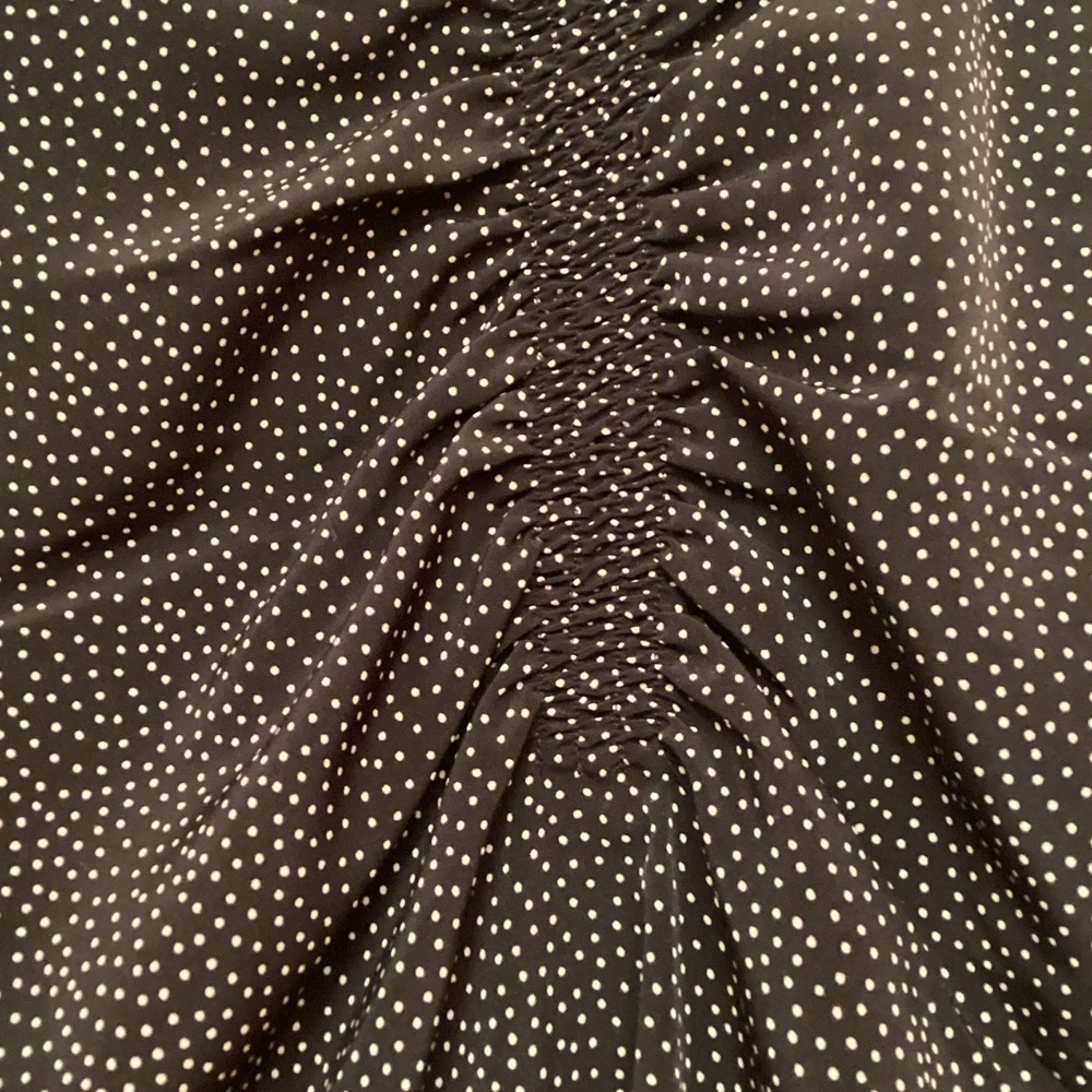 Banana Republic black and white skirt - Picture 3 of 4